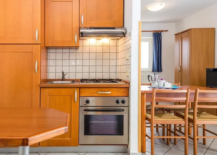 With Parking Space Moscenicka Draga, Opatija - 7766 דירה Mošćenička Draga