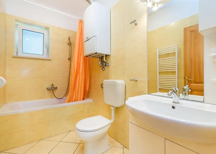 With Parking Space Moscenicka Draga, Opatija - 7766 דירה Mošćenička Draga